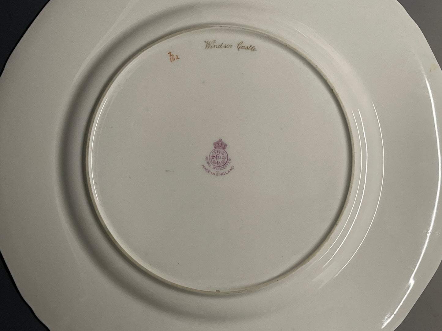 Royal Worcester Hand Painted Cabinet Plate Windsor Castle Signed Ayrton c1929