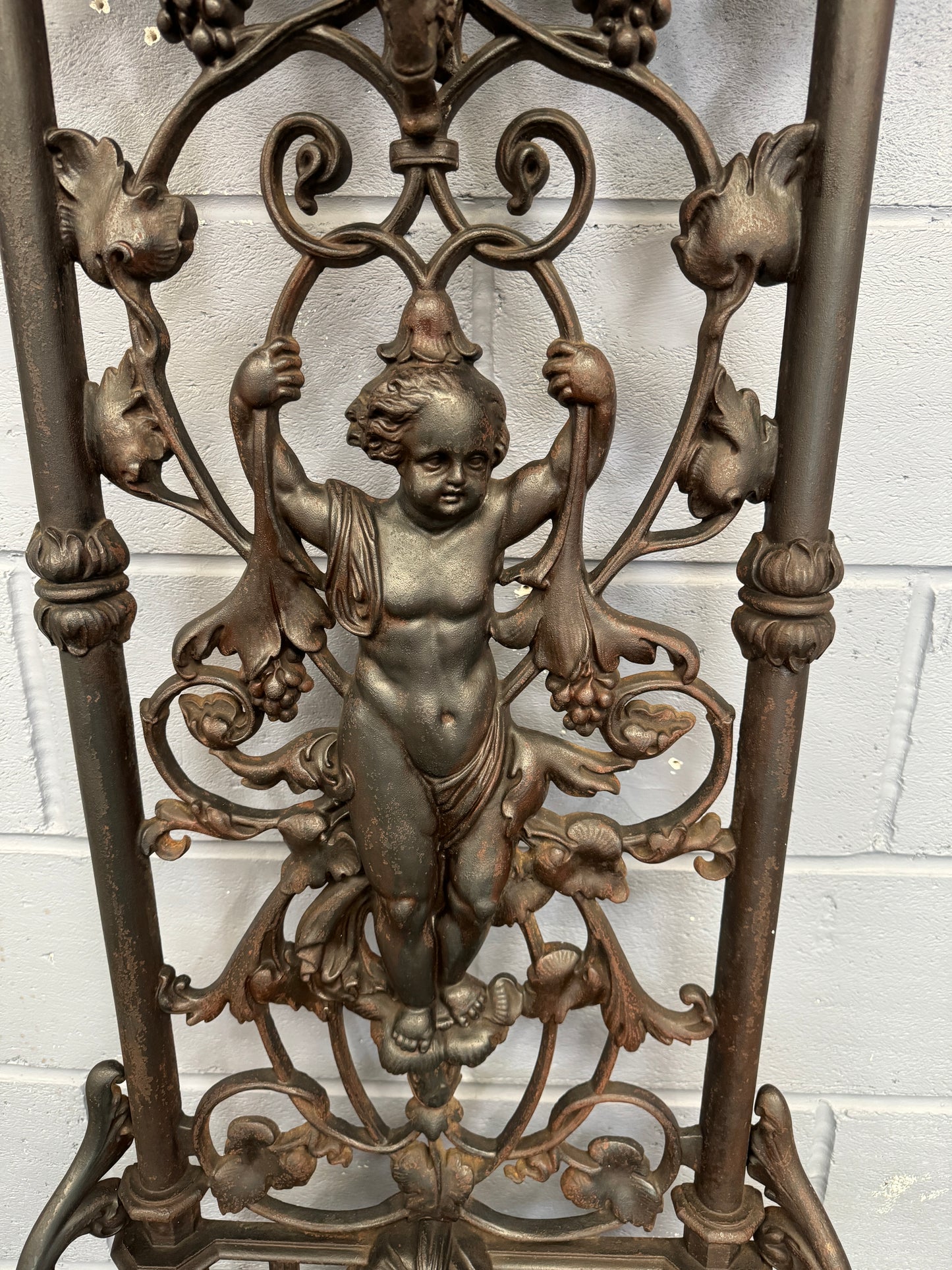 A Stunnung Rare Antique Coalbrookdale Cast Iron Coat Stand Hallstand signed 1857