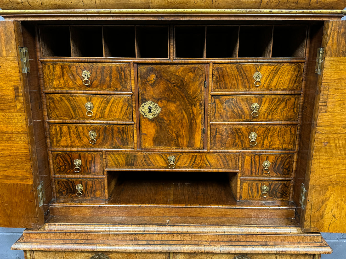 Stunning 18th Century Antique Burr Walnut Cabinet on Chest with Fitted Interior