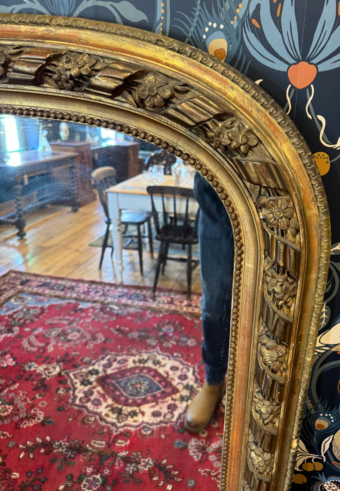 Stunning Large Antique Victorian Decorative Gilt Gesso Wooden Framed Mirror