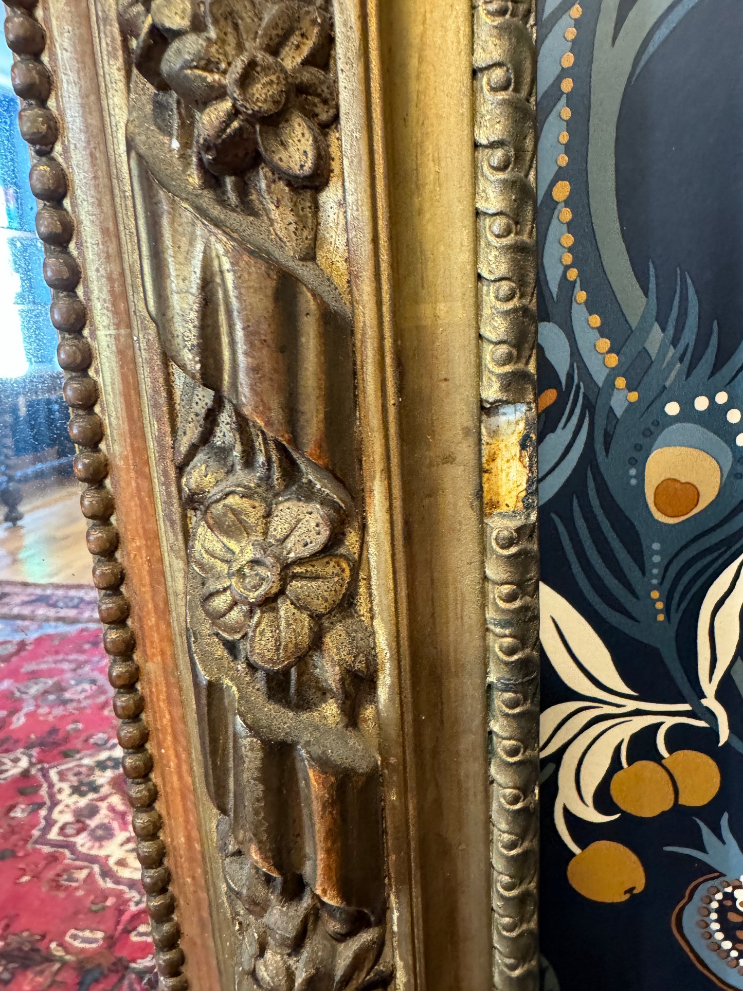Stunning Large Antique Victorian Decorative Gilt Gesso Wooden Framed Mirror