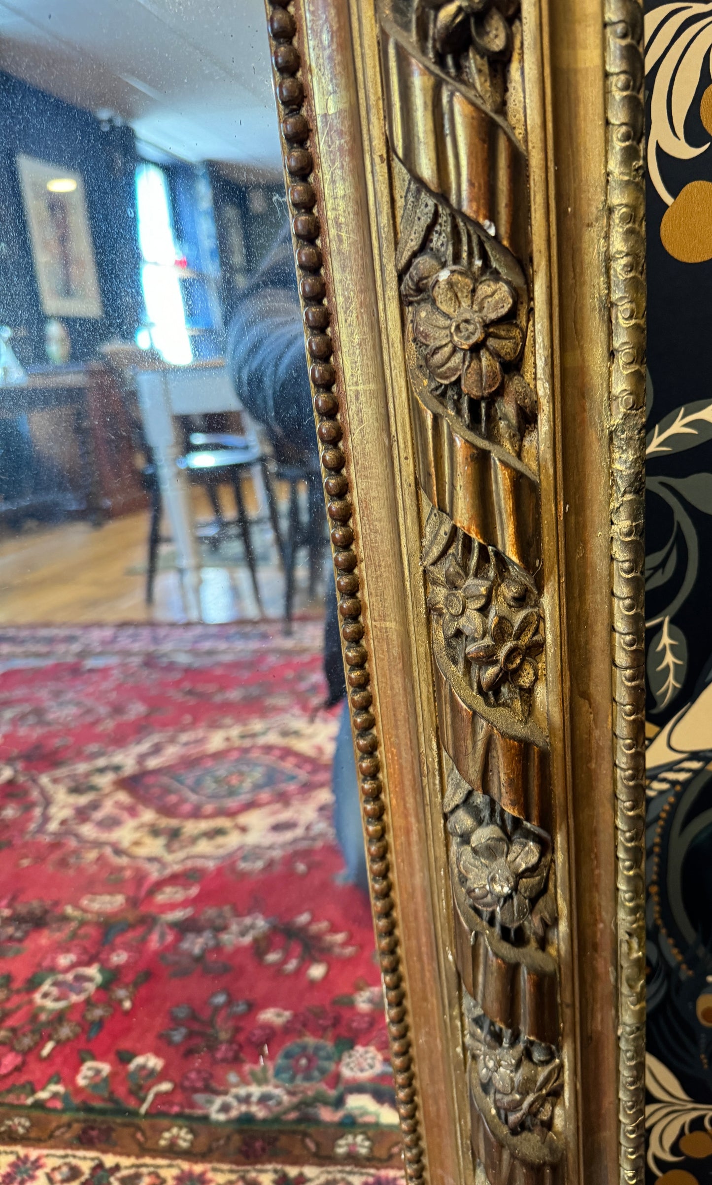 Stunning Large Antique Victorian Decorative Gilt Gesso Wooden Framed Mirror