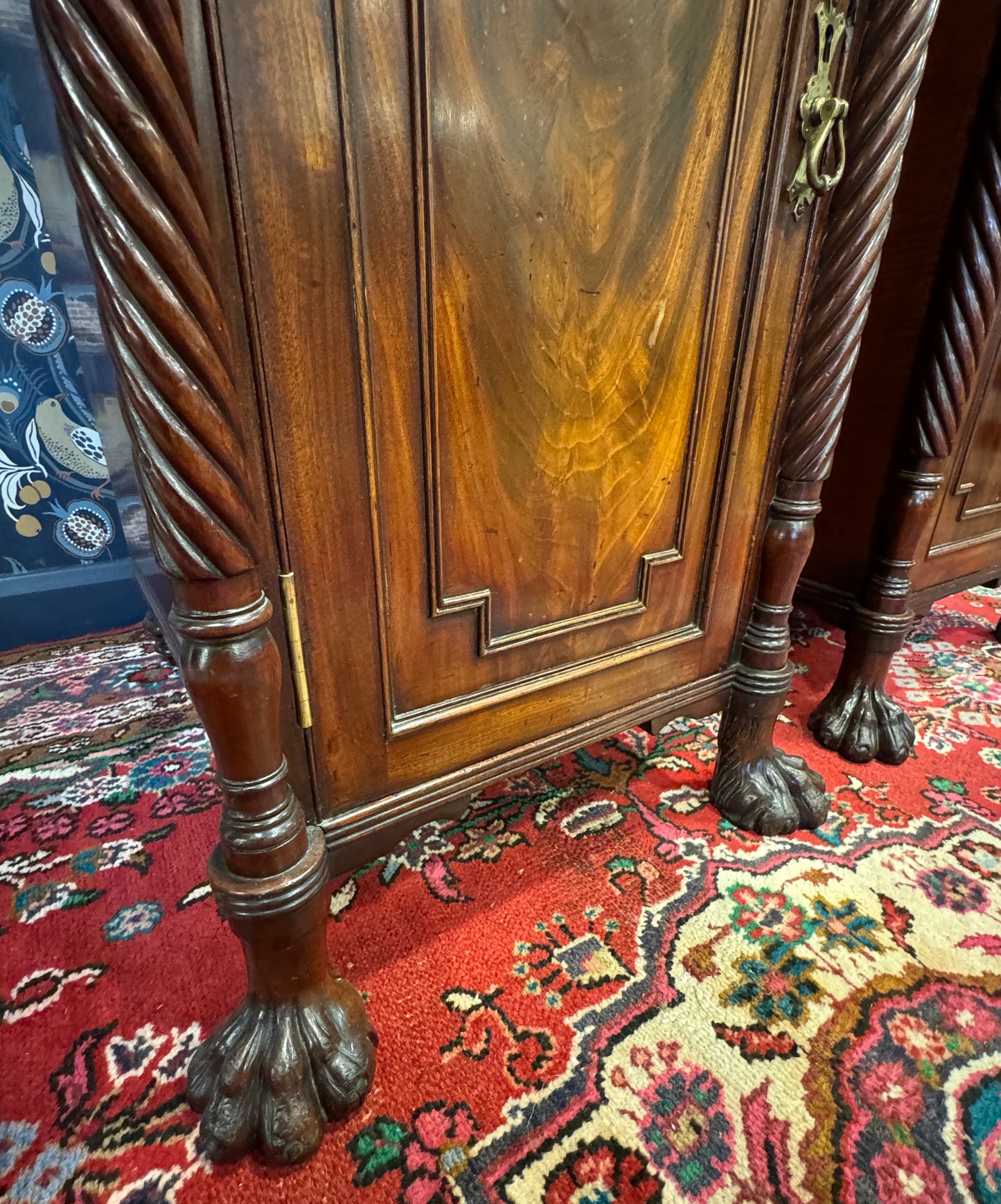 Superb Pair 19th Century Pedestal Bedside / Lamp Tables