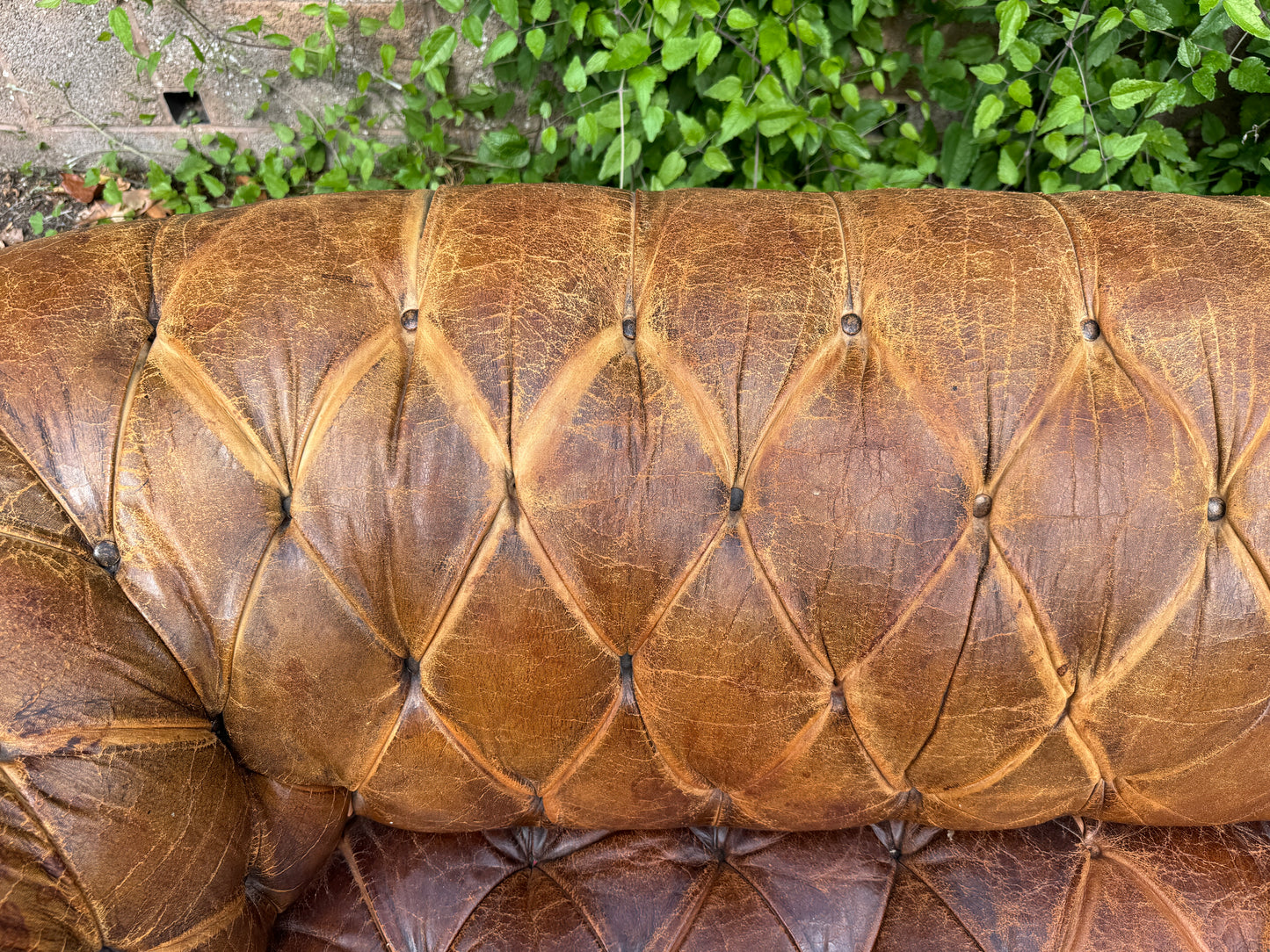 Antique Vintage Brown Leather Time Worn 3 Seater Chesterfield Sofa