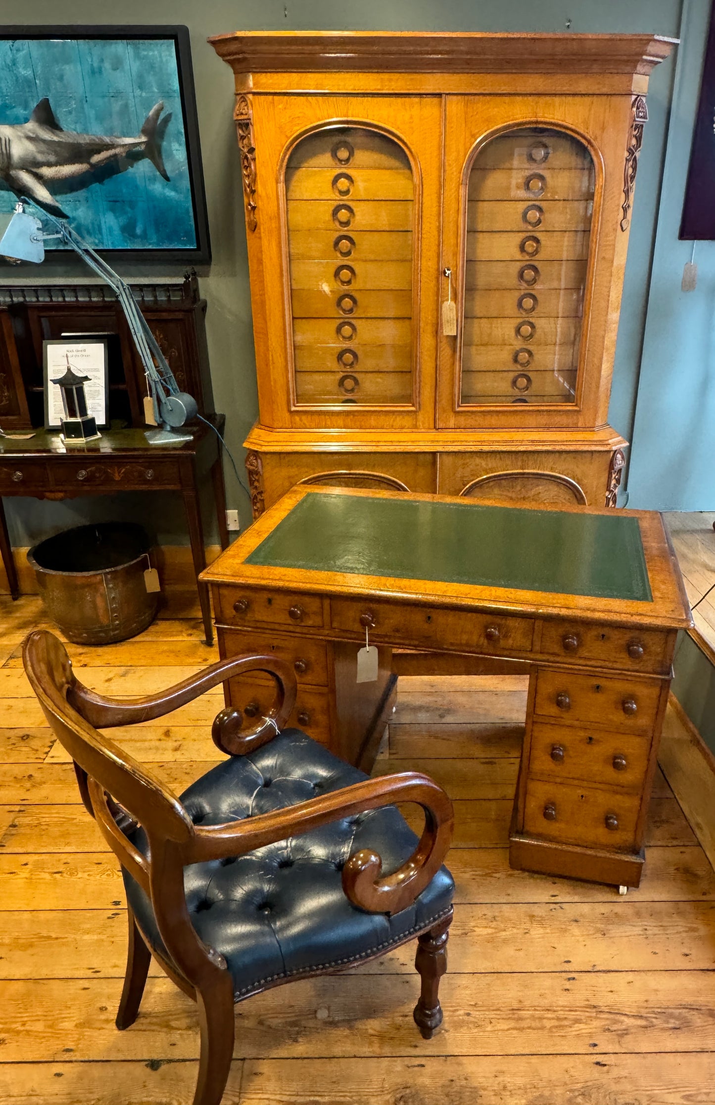 A Superb Victorian Oak Twin Pedestal Desk c1890