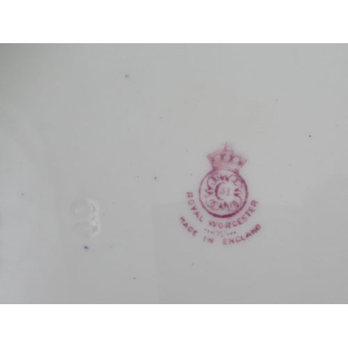 Exceptionally Rare Royal Worcester Hand Painted Cabinet Plate Signed Harry Davis