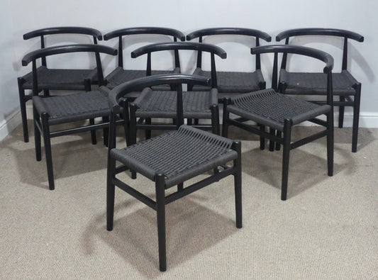 Set of 8 Scandinavian Hans Wagner Style Wishbone Dining Chairs
