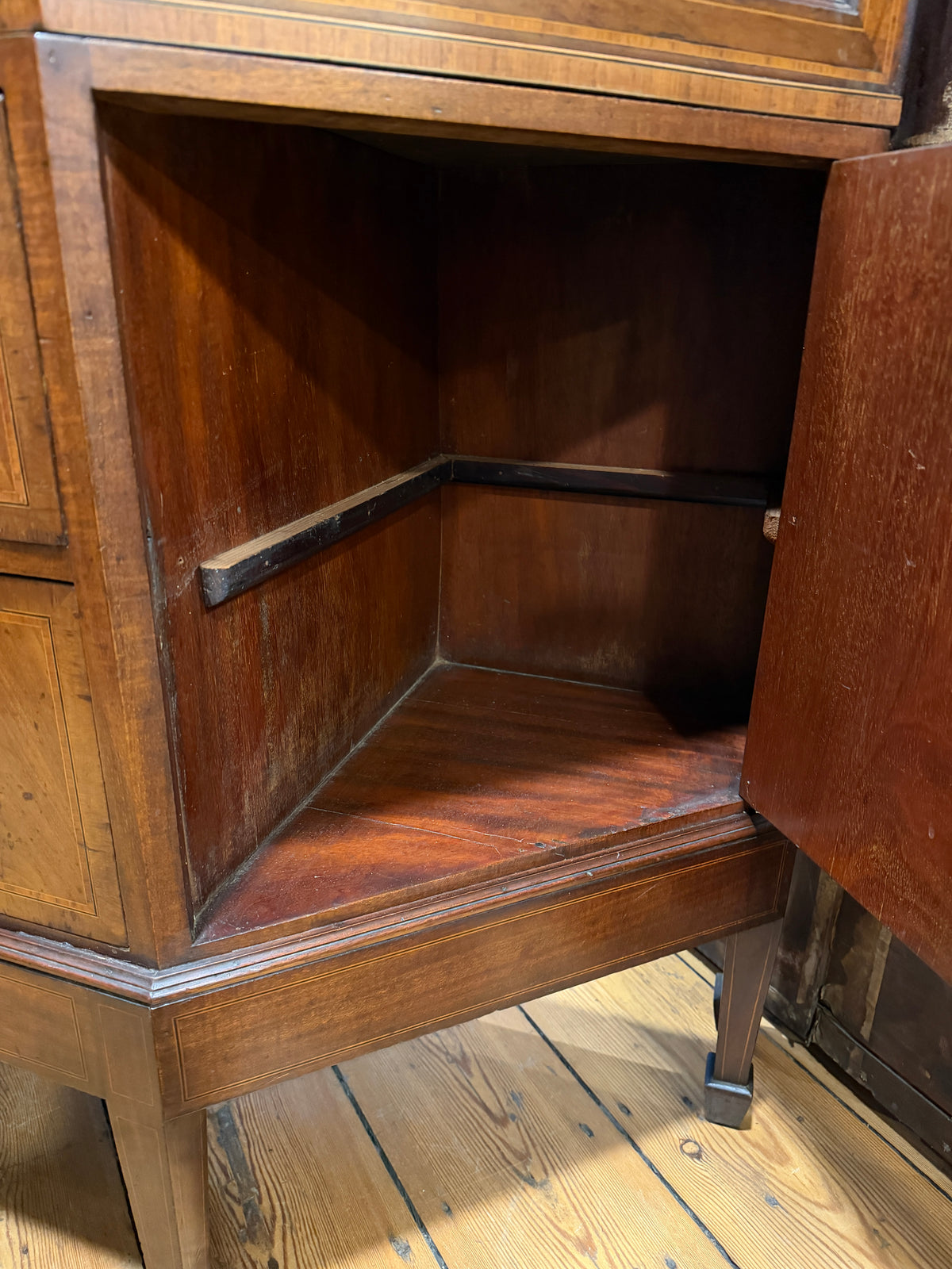 Large Antique Sheraton Style Edwardian Inlaid Mahogany Display Cabinet & Drawers