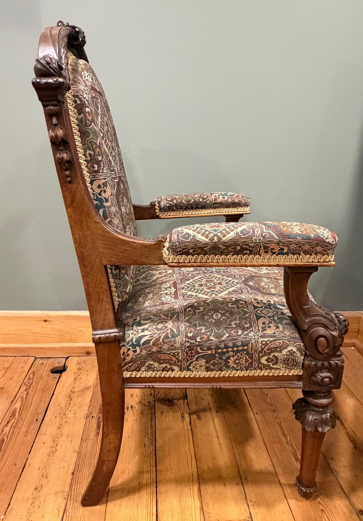 Stunning Antique Victorian Carved Walnut Upholstered Armchair c1890