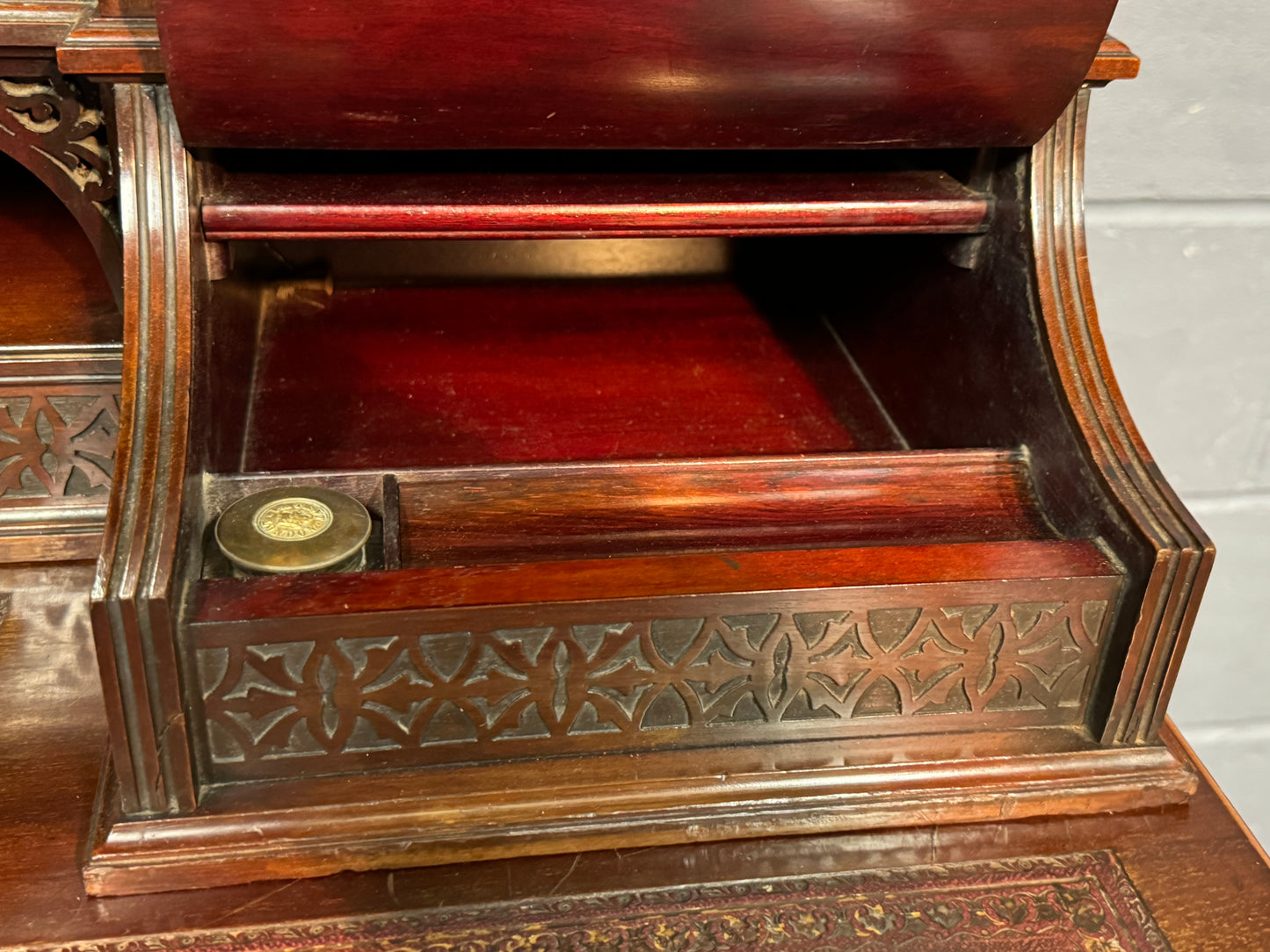 Superb Antique Victorian Edwards and Roberts Mahogany Desk c1895