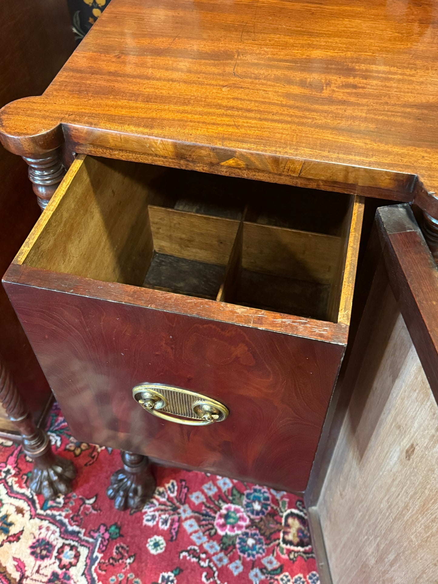 Superb Pair 19th Century Pedestal Bedside / Lamp Tables