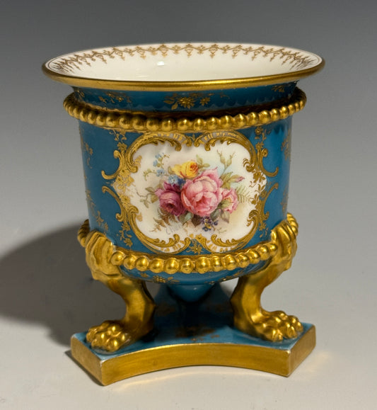 A Fabulous Royal Worcester Vase Hand Painted Roses Signed Harry Chair c1900