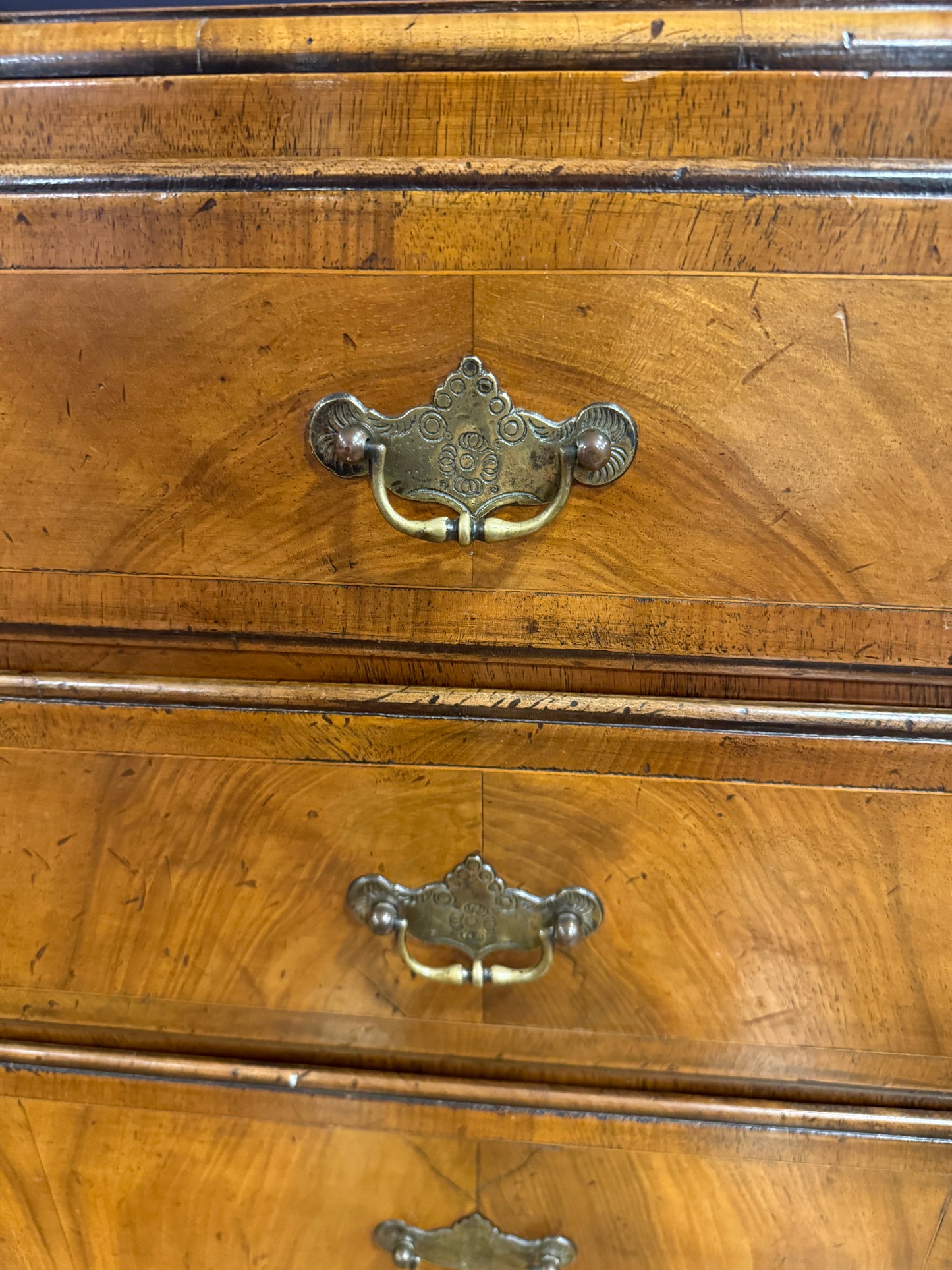 Early 20th Century Antique Walnut Chest of Drawers