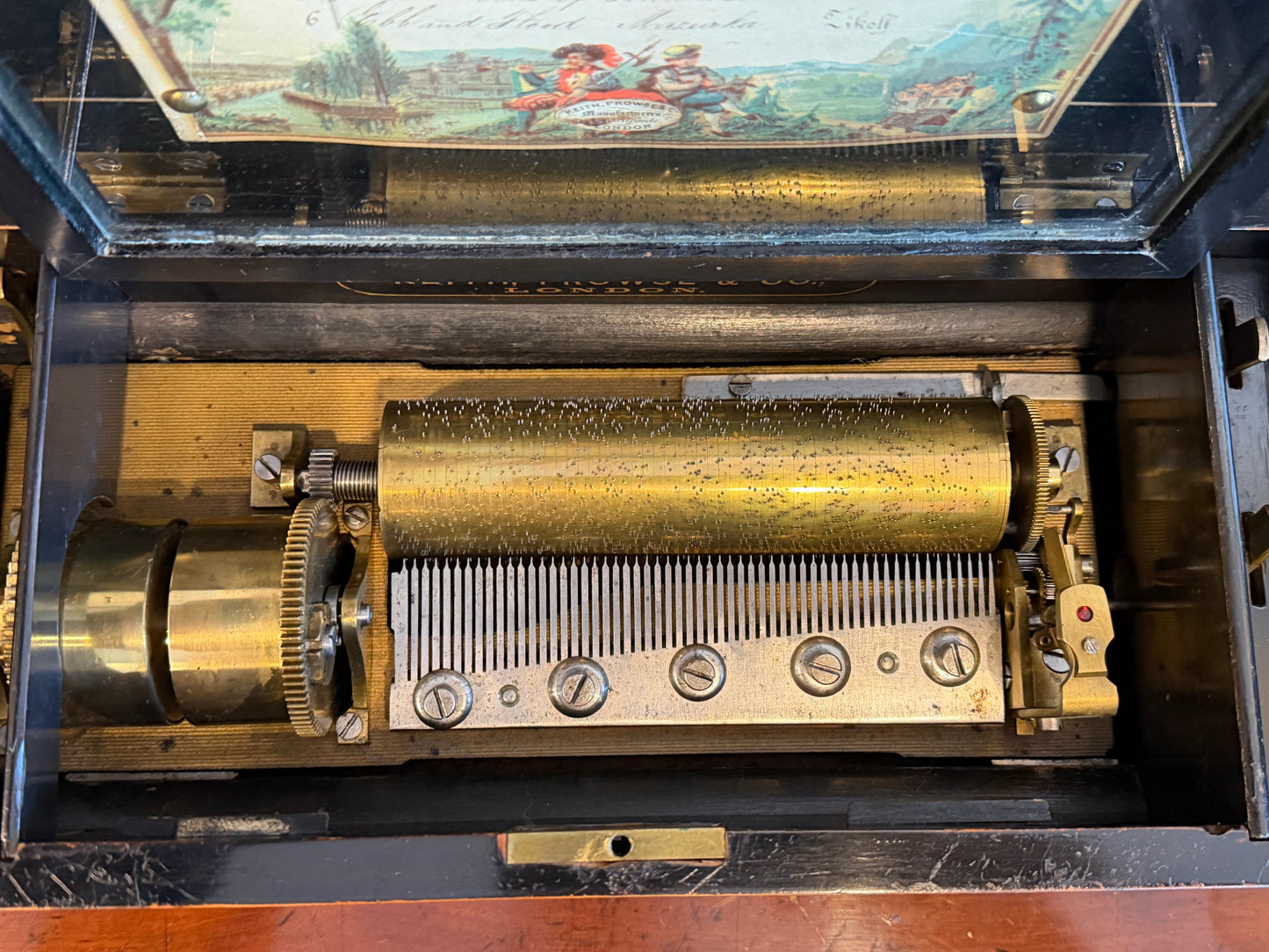 A Late 19th Century Swiss Music Box Playing 6 Airs