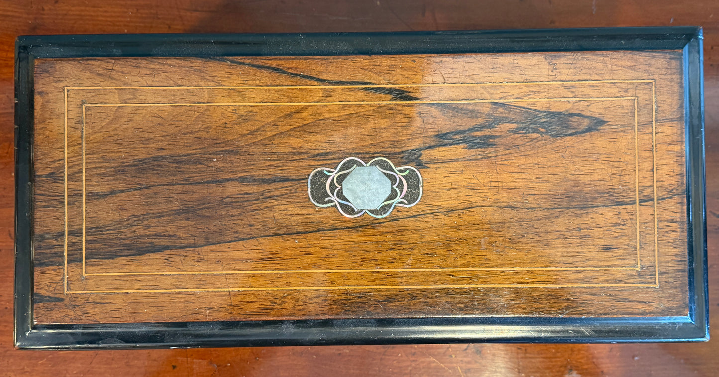 A Late 19th Century Swiss Music Box Playing 6 Airs