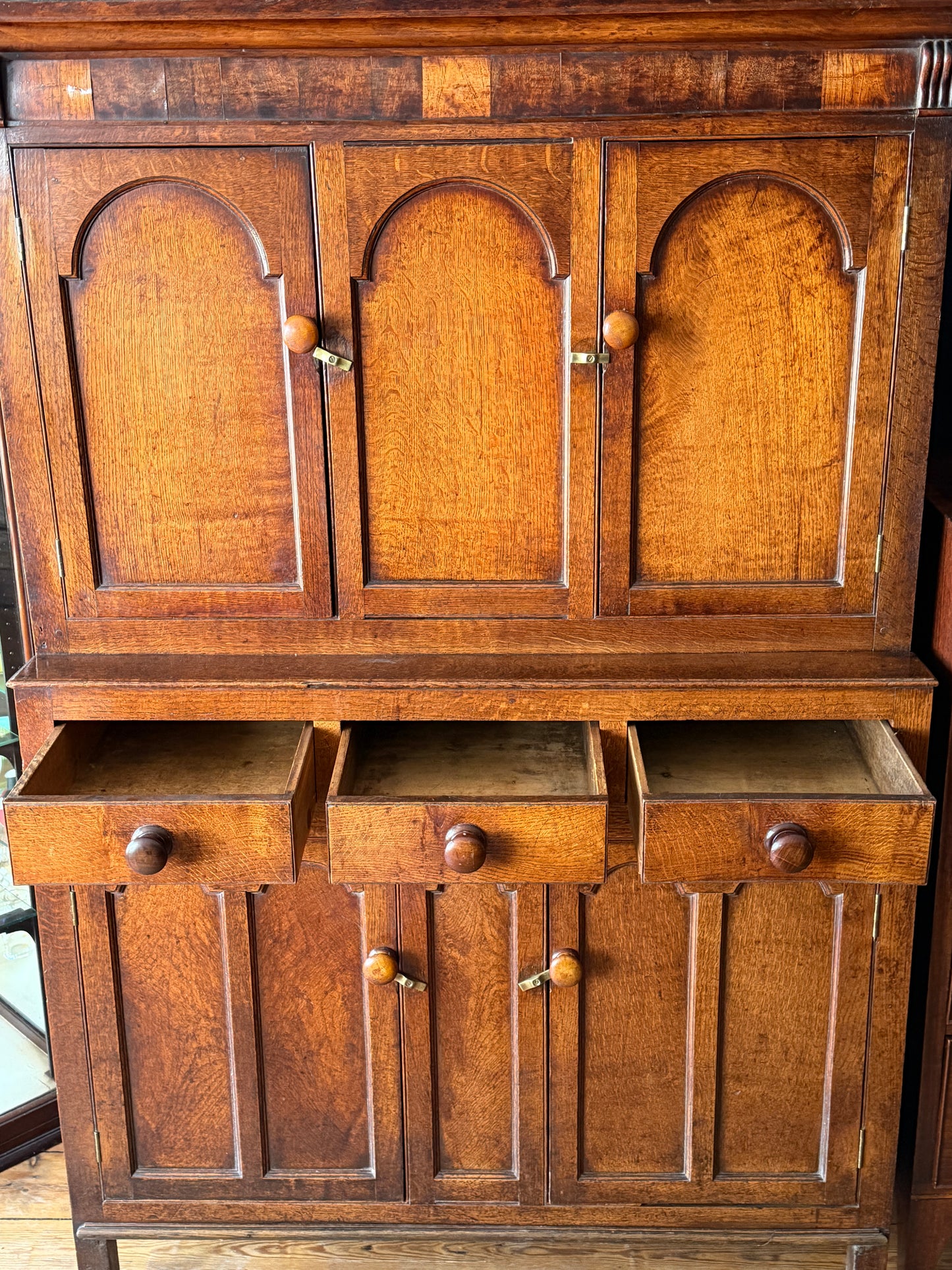 Superb Antique 18th Century Welsh Oak Cwpwrdd Deuddarn Cupboard / Dresser 2 Part