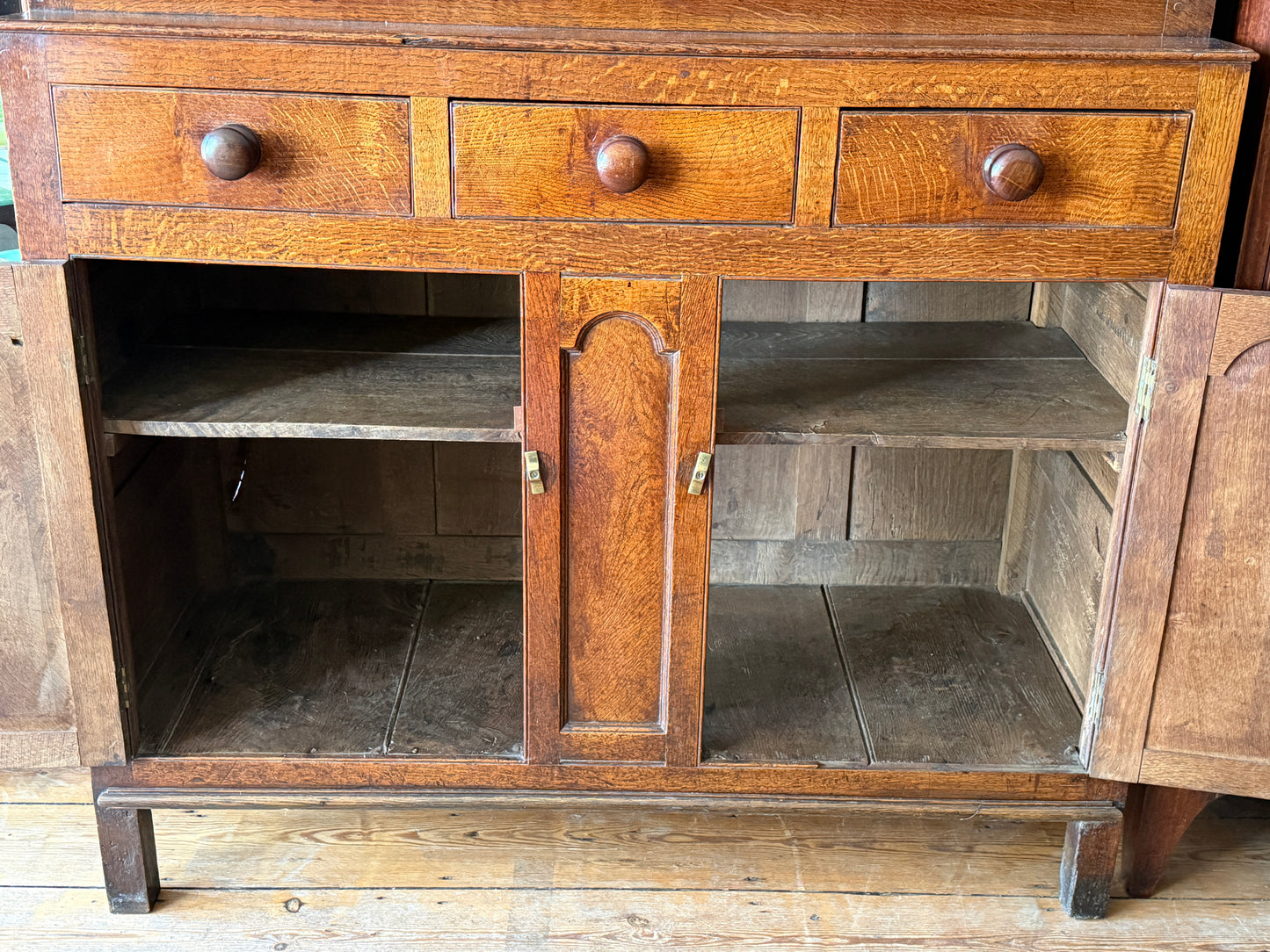 Superb Antique 18th Century Welsh Oak Cwpwrdd Deuddarn Cupboard / Dresser 2 Part