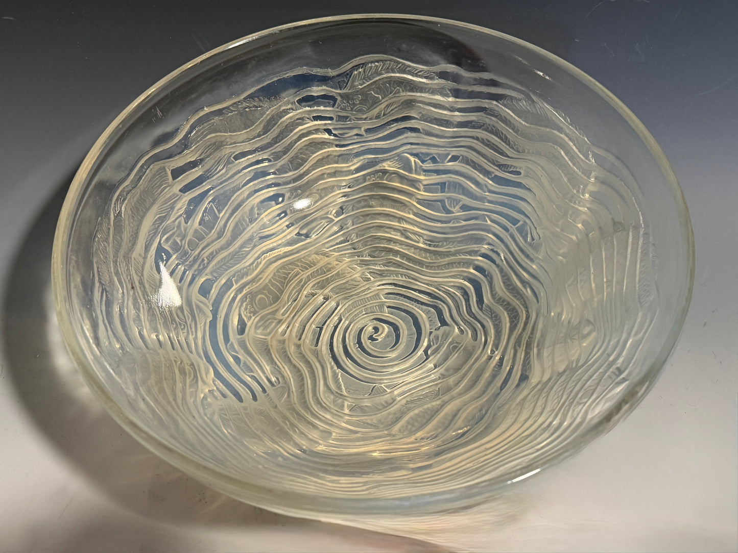 Large Lalique Dauphins Dolphins Opalescent Glass Bowl Signed R Lalique