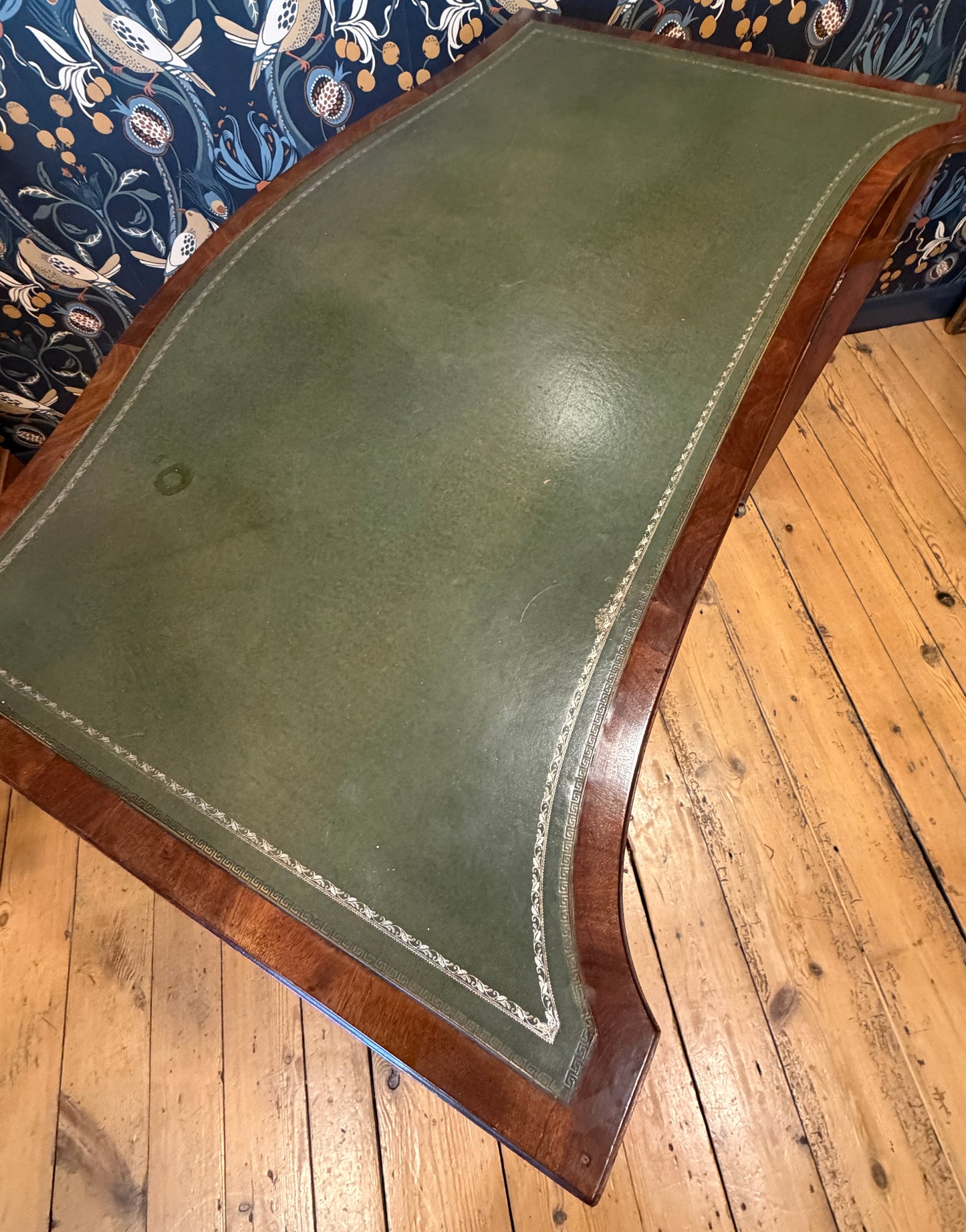 Antique Edwardian Inlaid Mahogany 2 Drawers Desk with Green Leather Top c1900