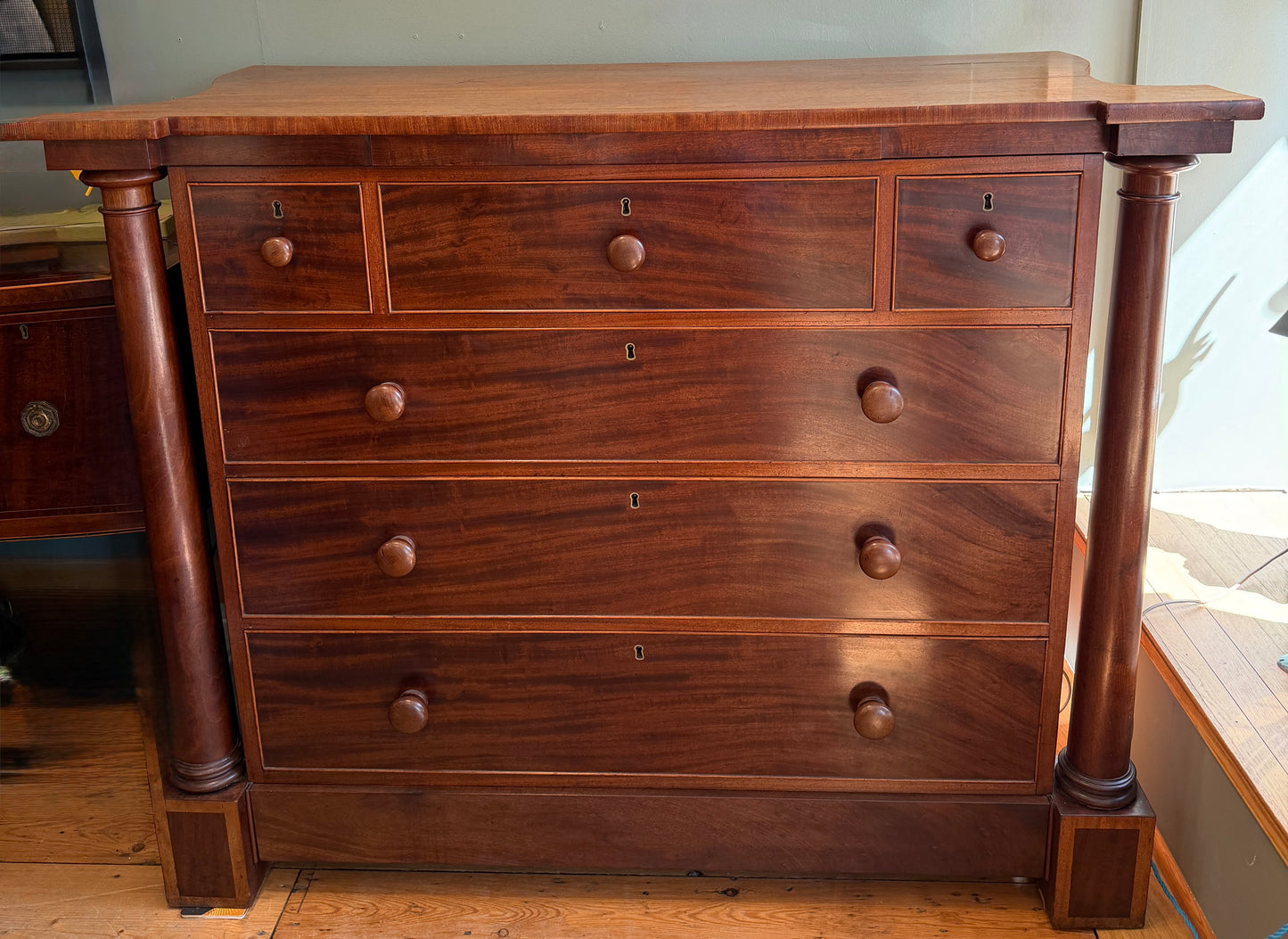 A Stunning Large Antique Scottish Mahogany Chest of Drawers c1880 Secret Drawer