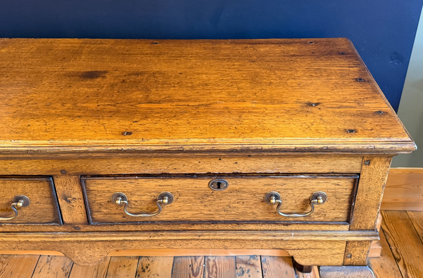 Superb Large Antique Georgian Design Oak Dresser Base Titchmarsh & Goodwin?