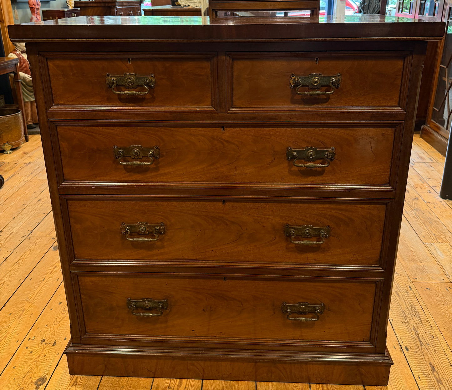 Fabulous Quality Victorian Mahogany Chest of Drawers