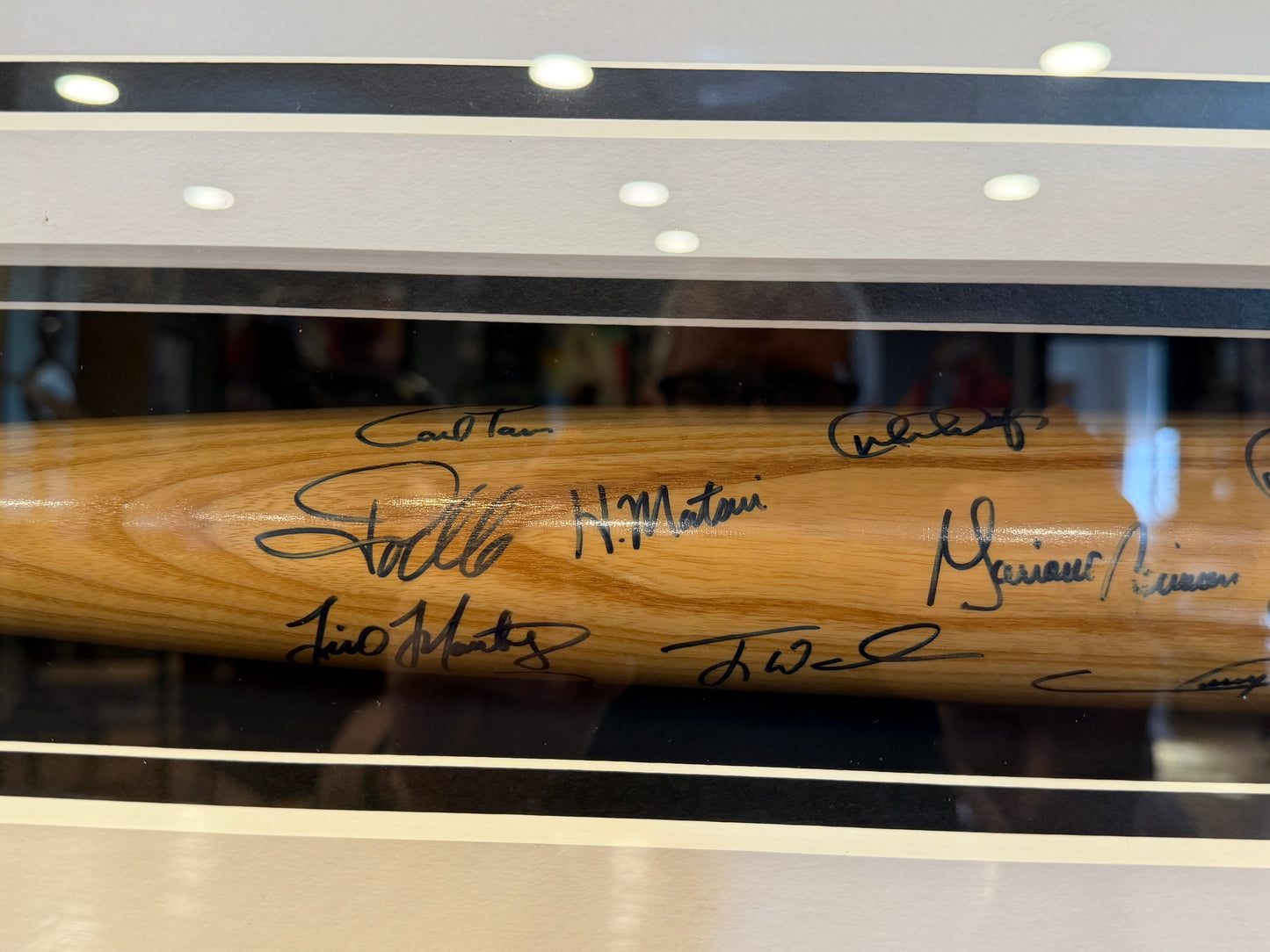 Rare Framed New York Yankees Signed Baseball Bat 2000 World Series