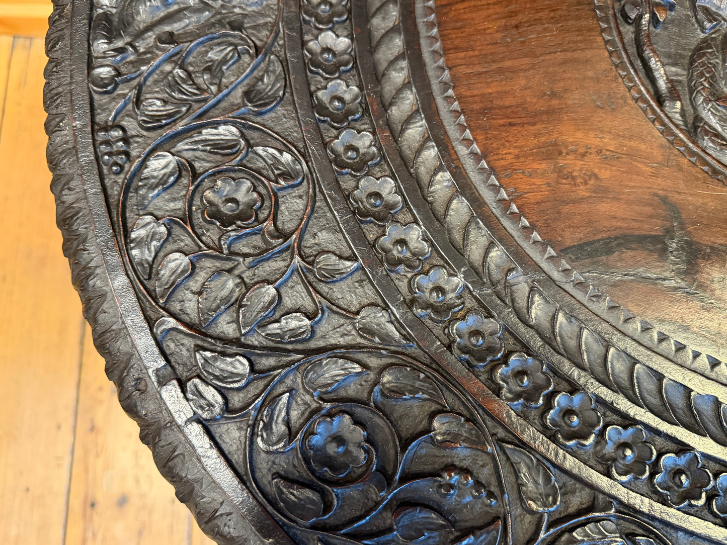 Stunning Antique Carved Anglo Indian Carved Elephant Centre / Coffee Table c1890