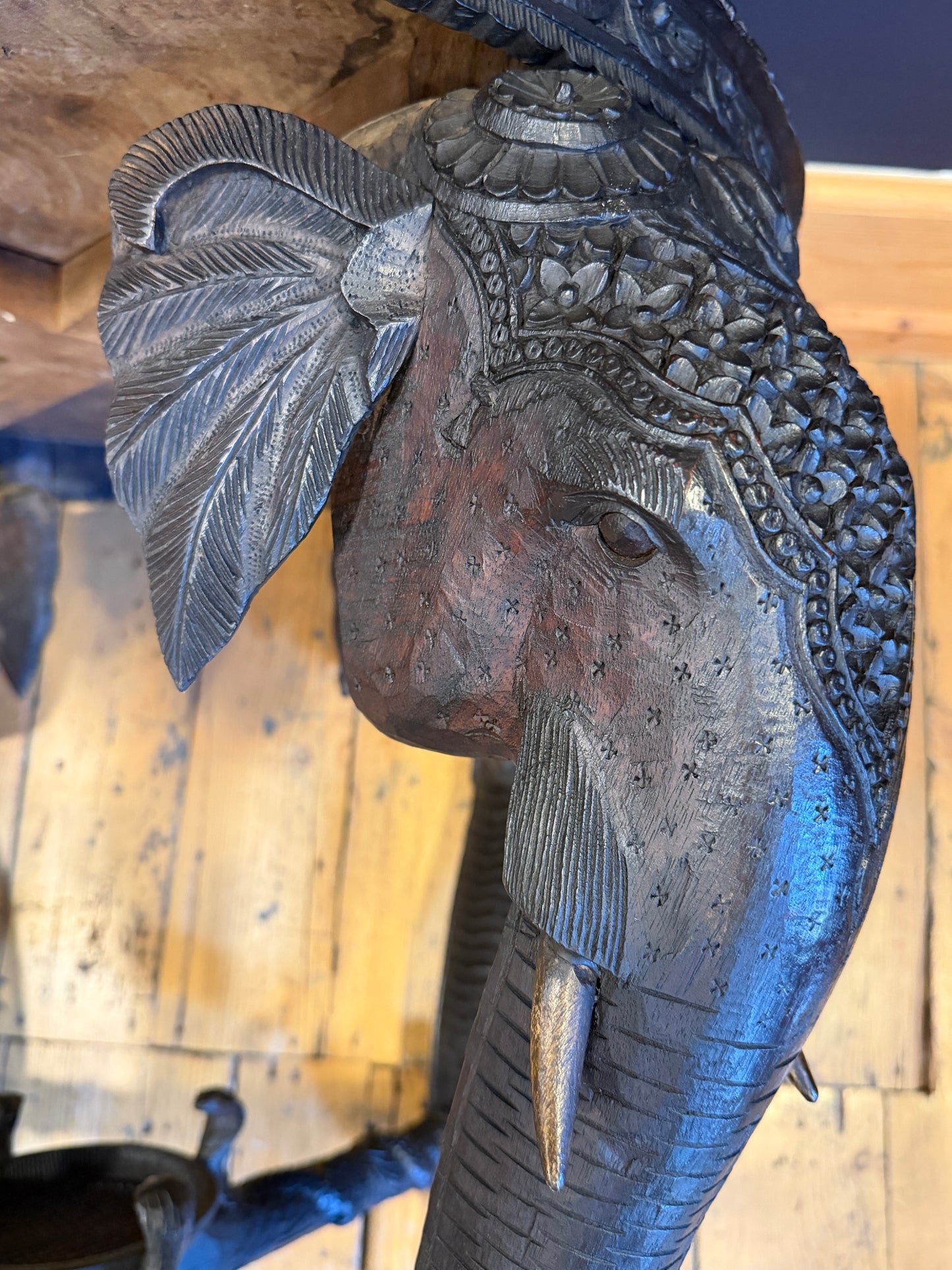 Stunning Antique Carved Anglo Indian Carved Elephant Centre / Coffee Table c1890
