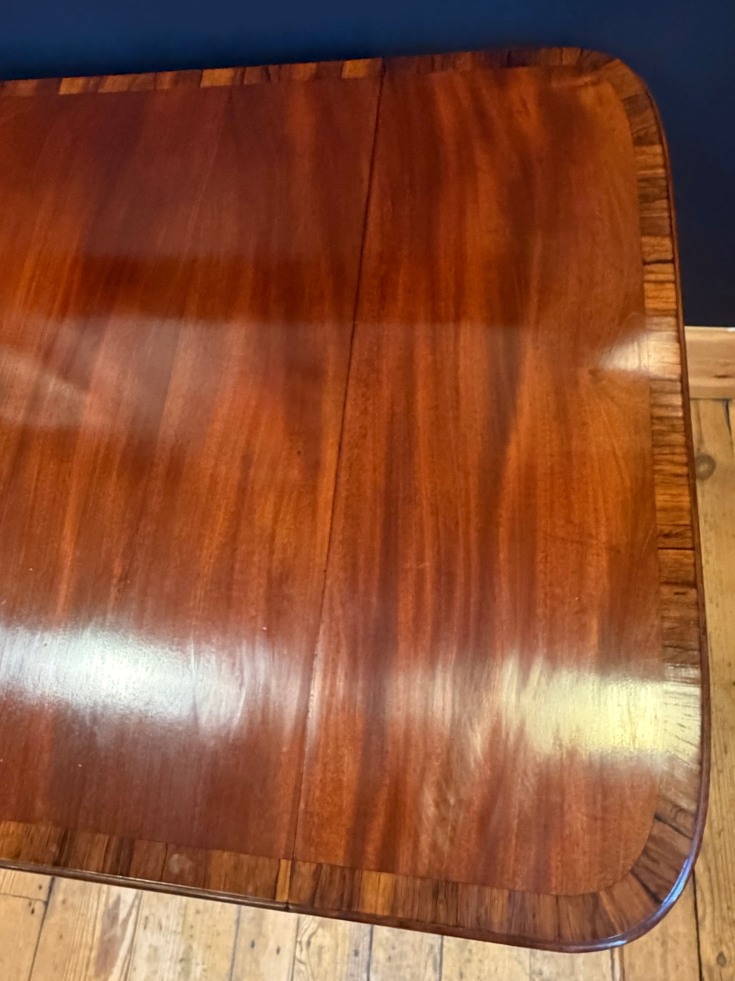 Antique Late Regency Mahogany Drop Leaf Supper / Pembroke / Centre Table c1835