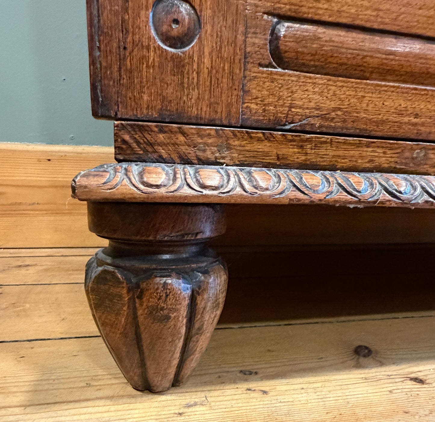 Stunning Antique Carved Mahogany Anglo Indian Glazed Bookcase / Cupboard c1850