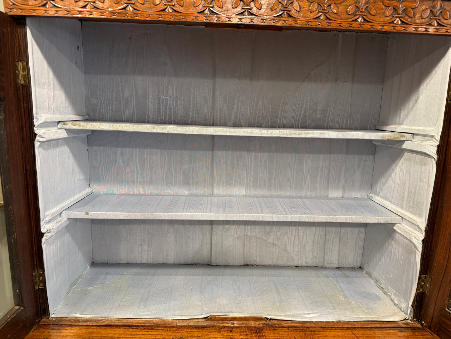 Stunning Antique Carved Mahogany Anglo Indian Glazed Bookcase / Cupboard c1850